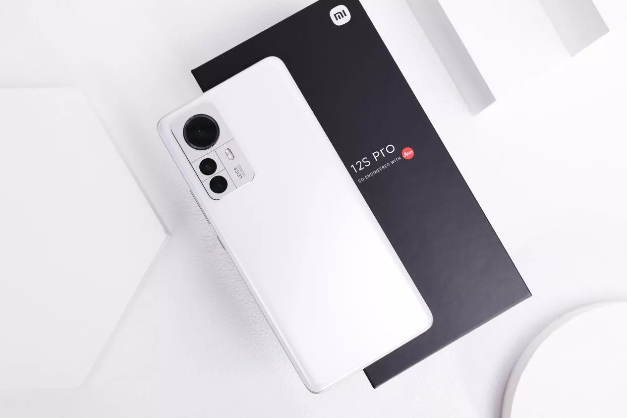 Xiaomi Mi 12S Pro review